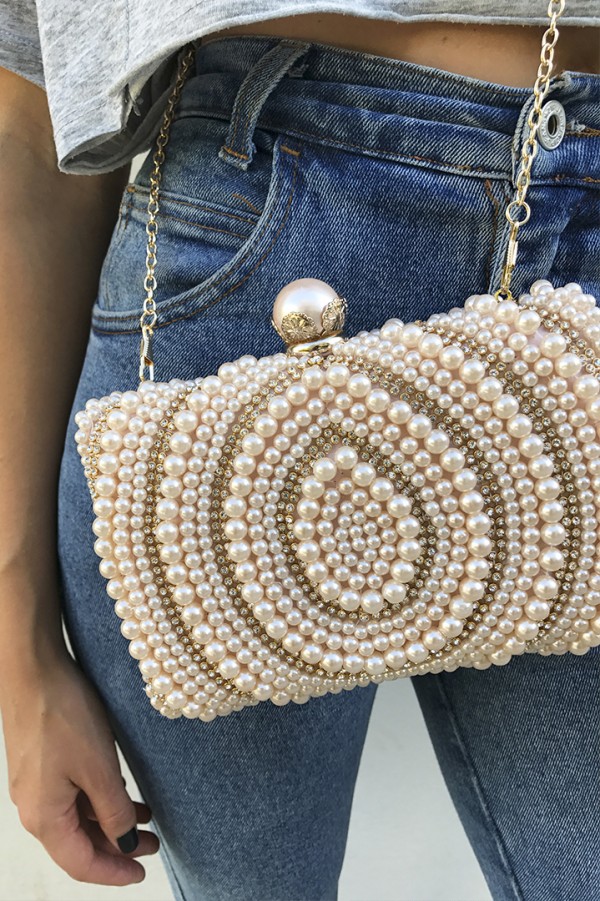 e-outfit pearl clutch